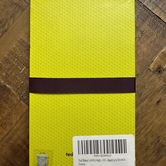 GORGEOUS Ted Baker Mirrored iPhone Case X/XS - Picture 7 of 8